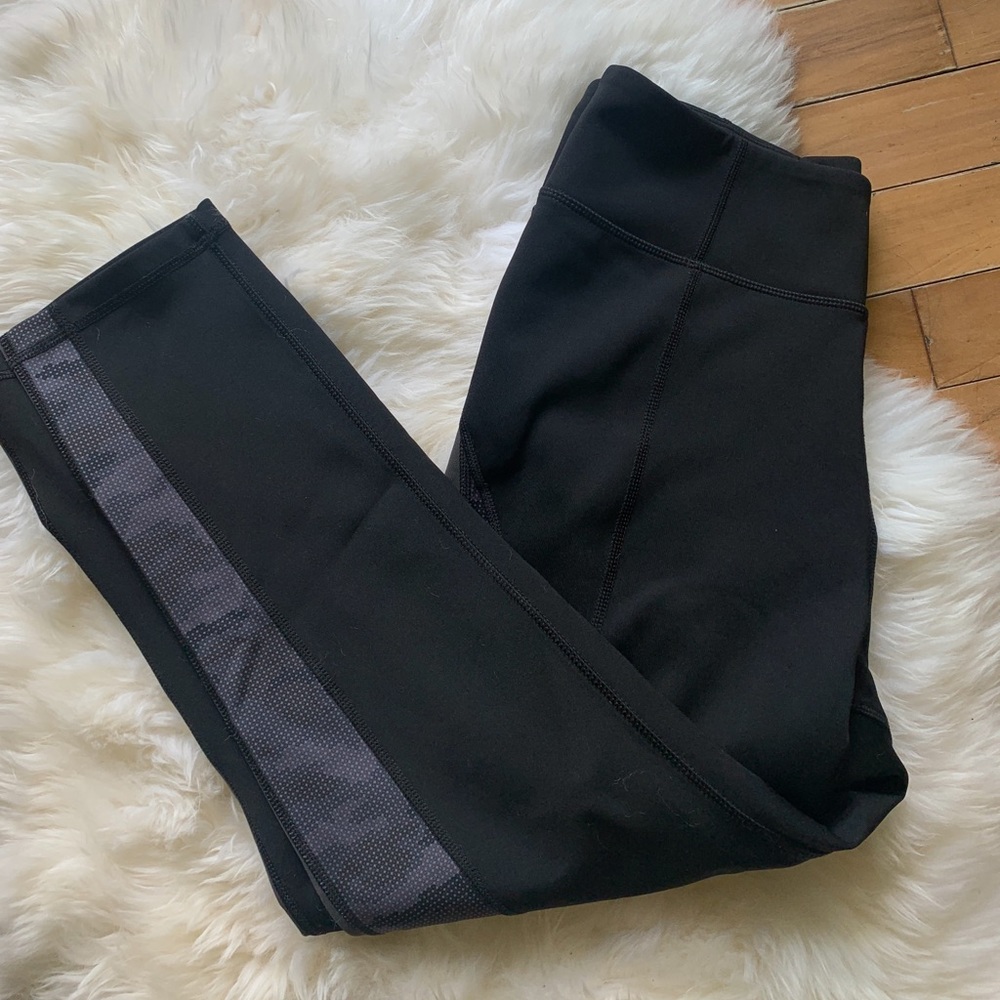 athletic leggings